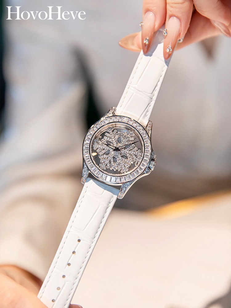 Leatherwork Ideas - Montre en quartz avec diamants de