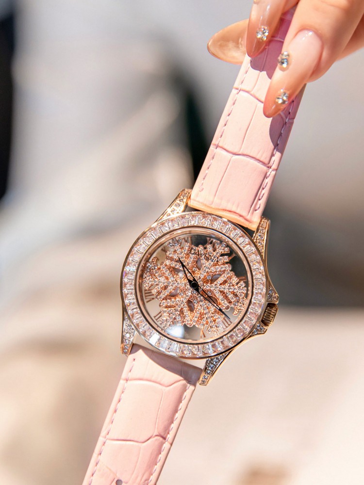 Montre en quartz avec diamants - Leatherwork Ideas avis et prix