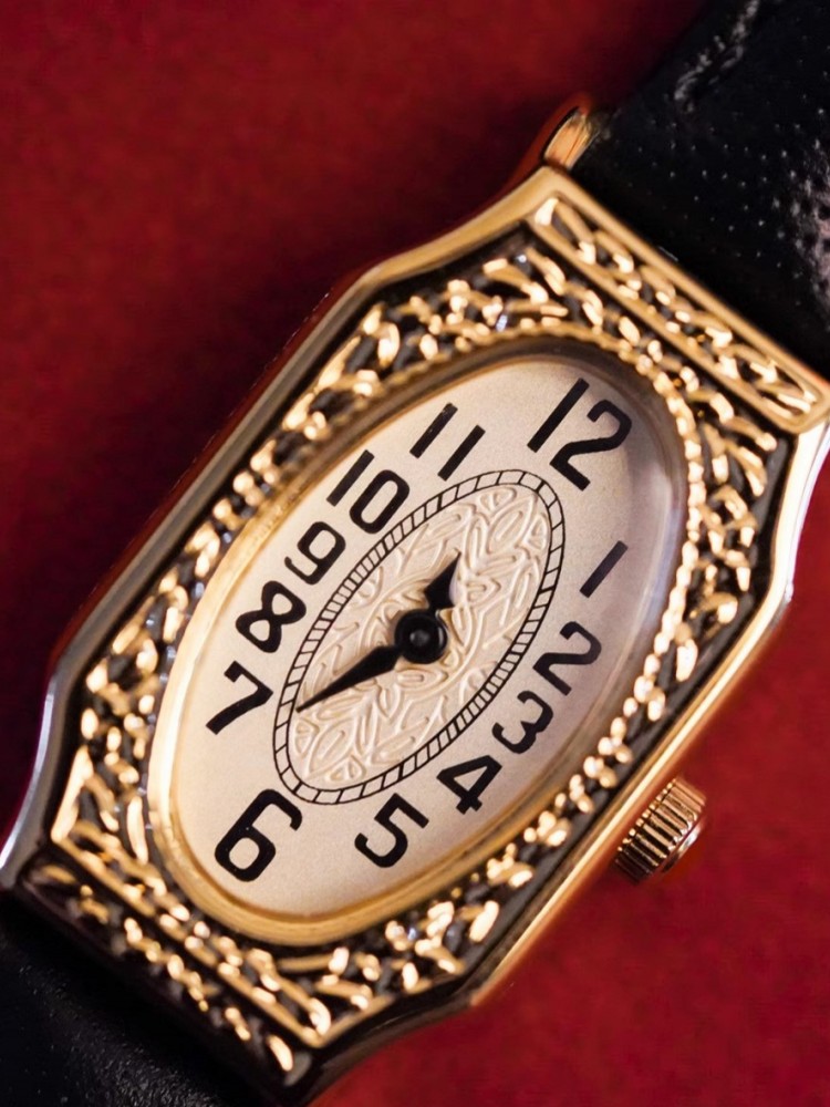 Montre vintage pour femme à ai - Leatherwork Ideas avis et prix