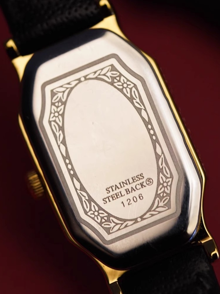 Montre vintage pour femme à ai - Leatherwork Ideas avis et prix